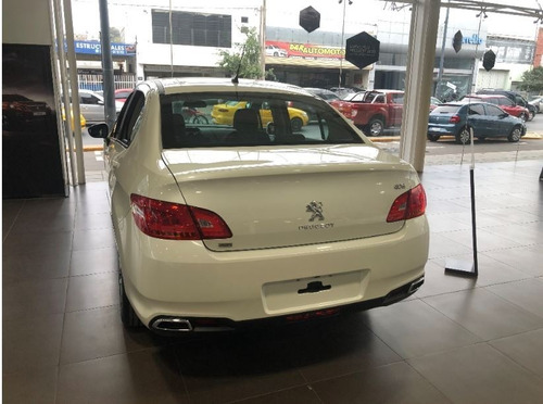 Peugeot 408 Allure Hdi - Avec Peugeot