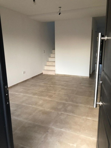 Imagen 5 de 14 de Duplex De 3 Ambientes A Estrenar En Venta - Ituzaingo Sur