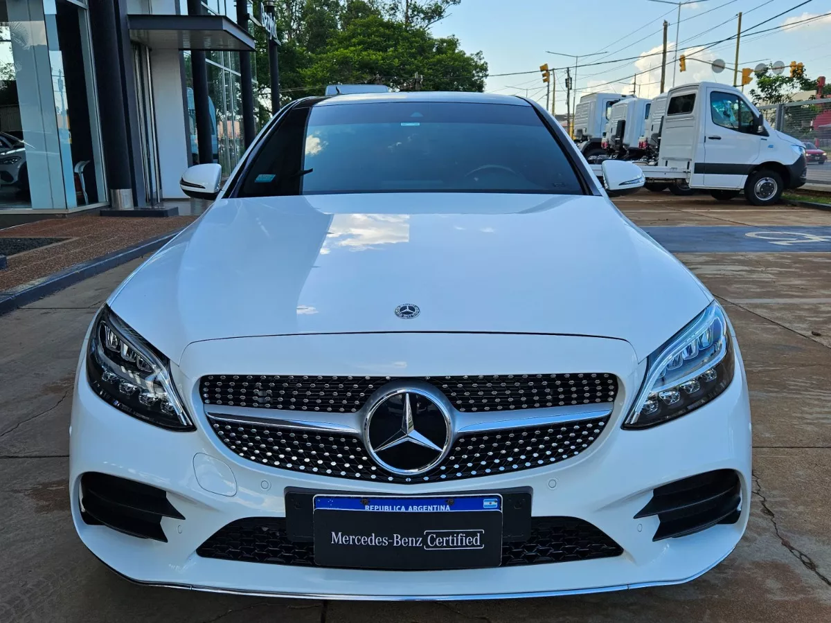 Mercedes-Benz Clase C 2.0 C300 Coupe 258cv Sedan