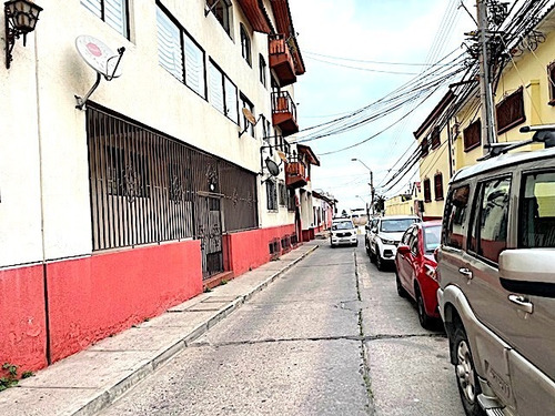 Ubicación En Torno Al Centro Cívico De La Ciudad.