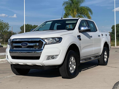 Imagen 4 de 15 de Ford Ranger 2017 2.5 Xlt Cabina Doble 4x2 Mt