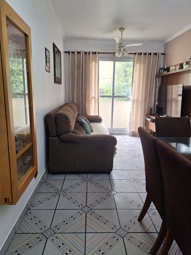 Vendo Apartamento Vila Formosa Bem Localizado!