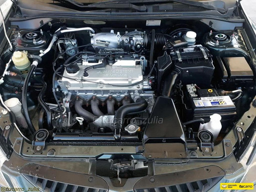 Mitsubishi Lancer Touring Sinc