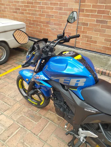 Gixxer D, Doble Disco De Freno, Alarma,