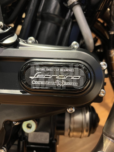 Imagen 14 de 15 de Benelli Leoncino 500