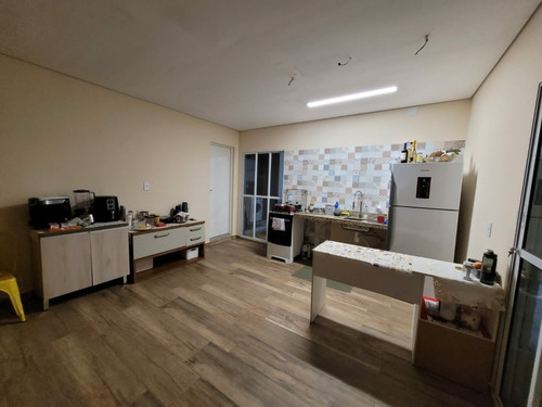 Casa Com Salão Comercial À Venda Em Ferraz De Vasconcelos