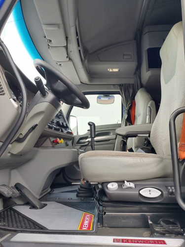 Kw T680 Azul 2016,camiones,cummins