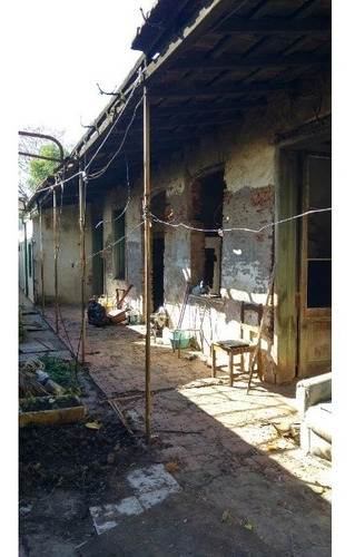 Imagen 3 de 9 de Lote En Ph Al Fondo C/casa A Refaccionar O Demoler. Consulte!!!