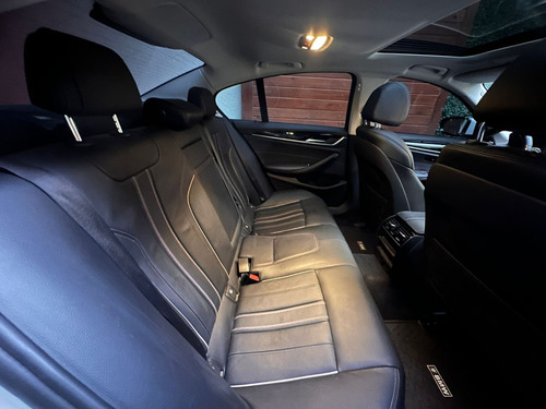 BMW Serie 5 3.0 530ia Sportline