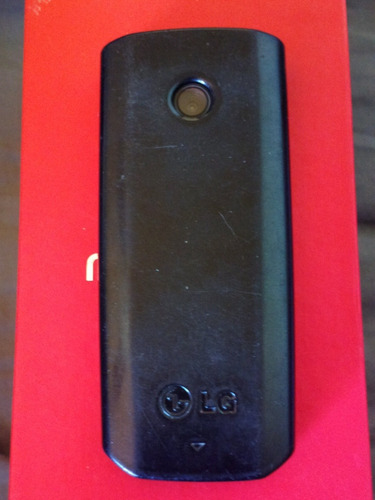 Celular LG Gs 155b Com Câmera E Rádio Fm Wireless.