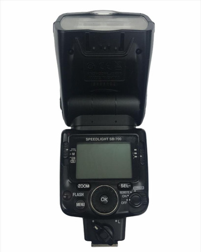 Flash Nikon Sb700