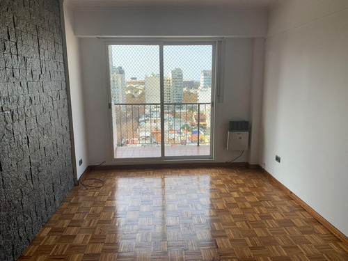 Imagen 4 de 17 de Departamento - Nuñez 3 Amb Al Frente Con Balcon Y Cochera Fija