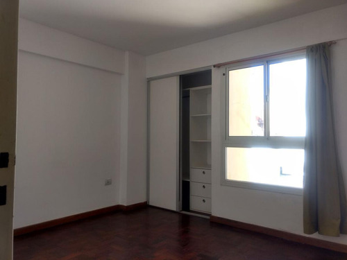 Alquilo Departamento 1 Dorm En Alto Alberdi A Metros De Colón