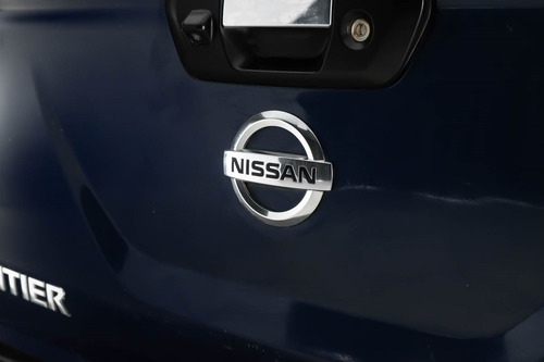 Imagen 10 de 25 de Nissan Frontier Le 4x4 Diesel - Motorland Permuto / Financio