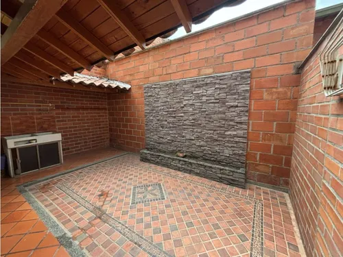 Casa Unifamiliar En Venta En Amazonia Bello