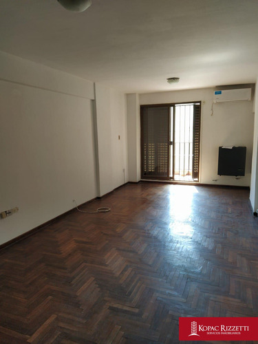 Alberdi (dean Funes 749) - Venta Departamento 2 Dormitorios