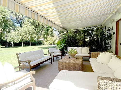 Casa En Venta En Lo Barnechea