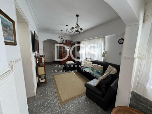 Casa Chalet En Venta En Adrogué, Almirante Brown, G.b.a. Zona Sur