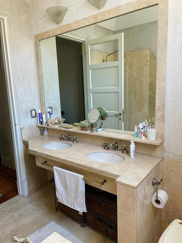 Departamento En Venta - 4 Dormitorios 3 Baños - San Telmo