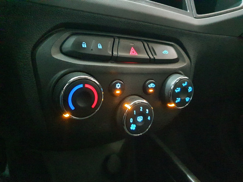 Chevrolet Onix 1.0 Lt 5p