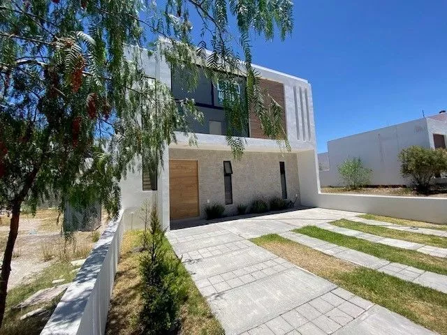 Casas En Venta En Grand Preserve, 3 Recamaras, Jardín, Famil