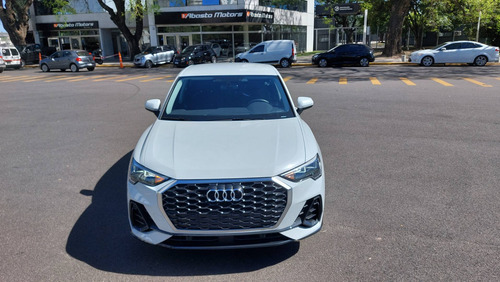 Audi Q3 Sportback 1.4 35tfsi Sportback 150 Cv