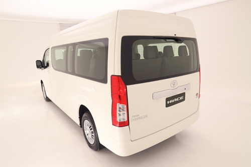 Toyota Hiace 2.8 Tdi Commuter 6at 14a