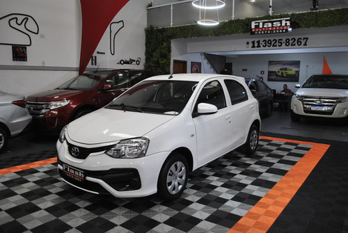 Toyota Etios Etios X 1.3 (Flex) (Aut)