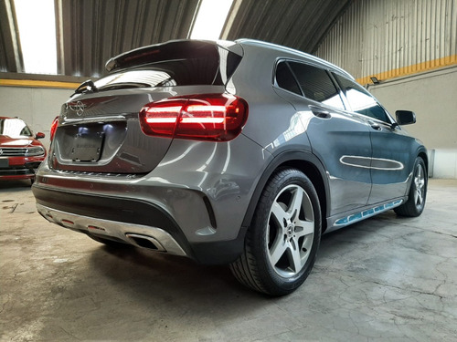 Mercedes-Benz Clase GLA 2.0 250 Cgi Sport Con Techo Panoramico At