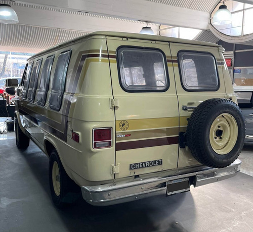 Chevrolet Chevy Van G 20 Camper