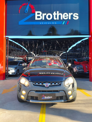 Fiat Strada 1.8 16v Adventure Cab. Dupla Flex 2p