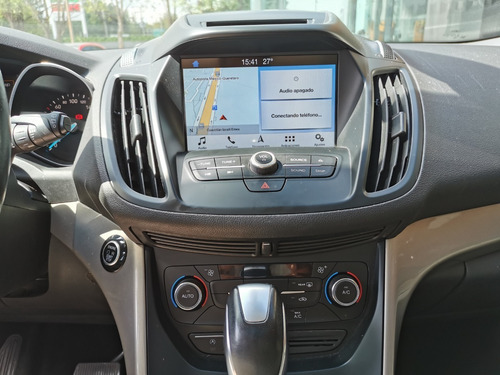 Imagen 6 de 14 de Ford Escape Titanium Ecoboost 8451