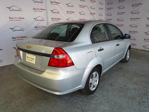 Imagen 4 de 8 de Chevrolet Aveo Ls Sedan Std 2017
