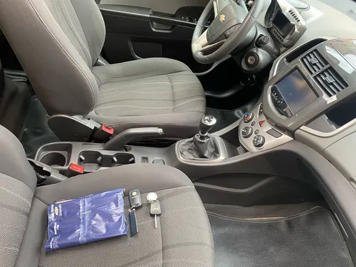 Chevrolet Sonic 1.6 Lt 4 p