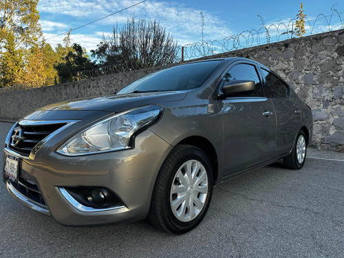 Nissan Versa 1.6 Sense Mt