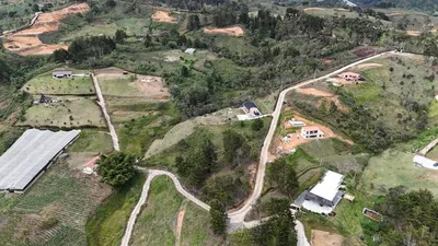 Lote y casalote en venta