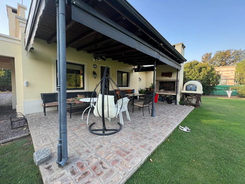 Casa En Venta - Santa Catalina - Open Door - Lujan