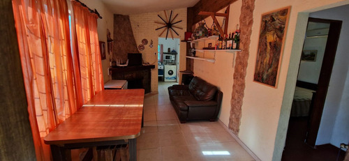 Alquiler Casa En Las Toscas 2 Dormitorios (ref: Igr-726)