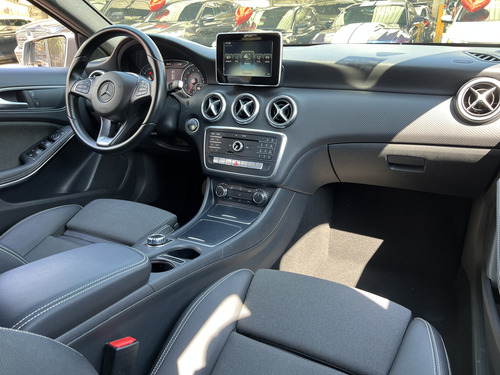Mercedes-Benz Clase A 1.6 200 Cgi Style Mt