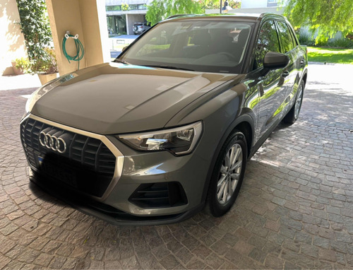 Audi Q3 1.4 35tfsi 150 Cv