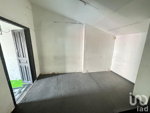 Venta Casa 4 Ambientes La Merced