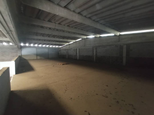 #1105 Galpón 2300m2 Cloris - Guarenas, Miranda