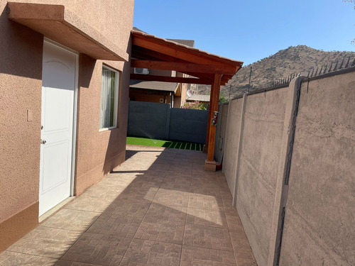 Ref:13499** Amplia Y Hermosa Casa 3d+3b Y E