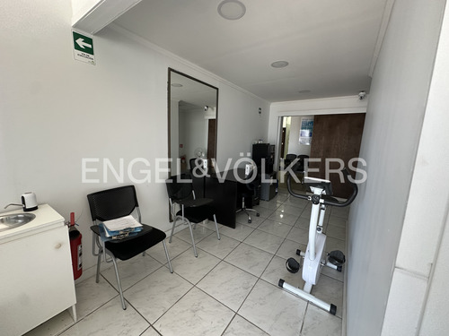 Local Medico En Streep Center