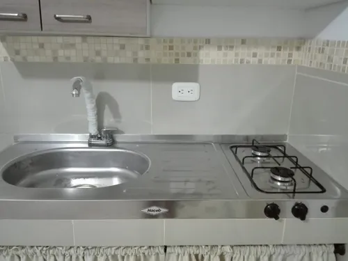 Hermoso Apartaestudio En El Barrio Guayacanes