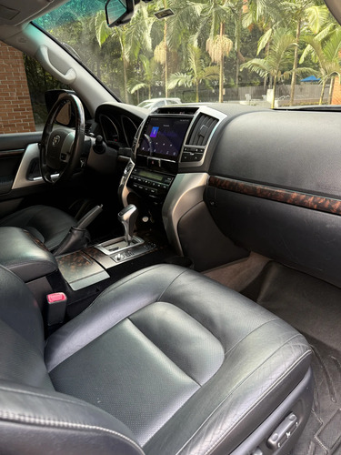 Toyota Land Cruiser 4.5 Vxr Lc200
