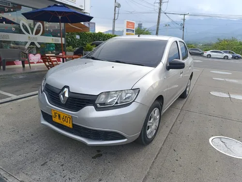 Renault Logan 1.6 Authentique