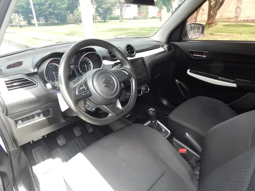 Suzuki Swift 1.2 Hybrid 2Wd