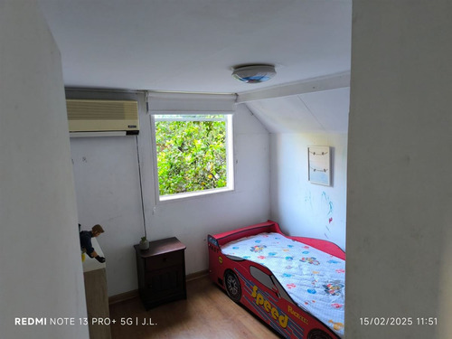 Casa De Un Piso Con 160m² Y 5 Dorm. Comuna De Ñuñoa