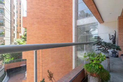 Apartamento En Arriendo/venta En Los Rosales. Cod A13723